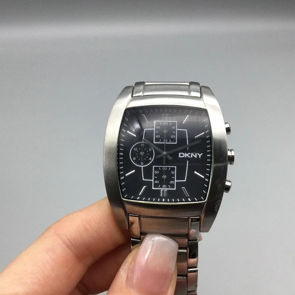 DKNY Mens Watch 38mm Black Dial Stainless Chronograph NY1234 New Battery 7.75